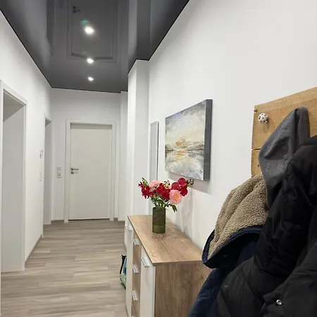 Apartment Oldeooge-apartment *